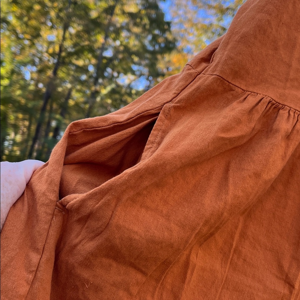 Minimalist linen midi with pockets🍁🍂 - Picture 4 of 7